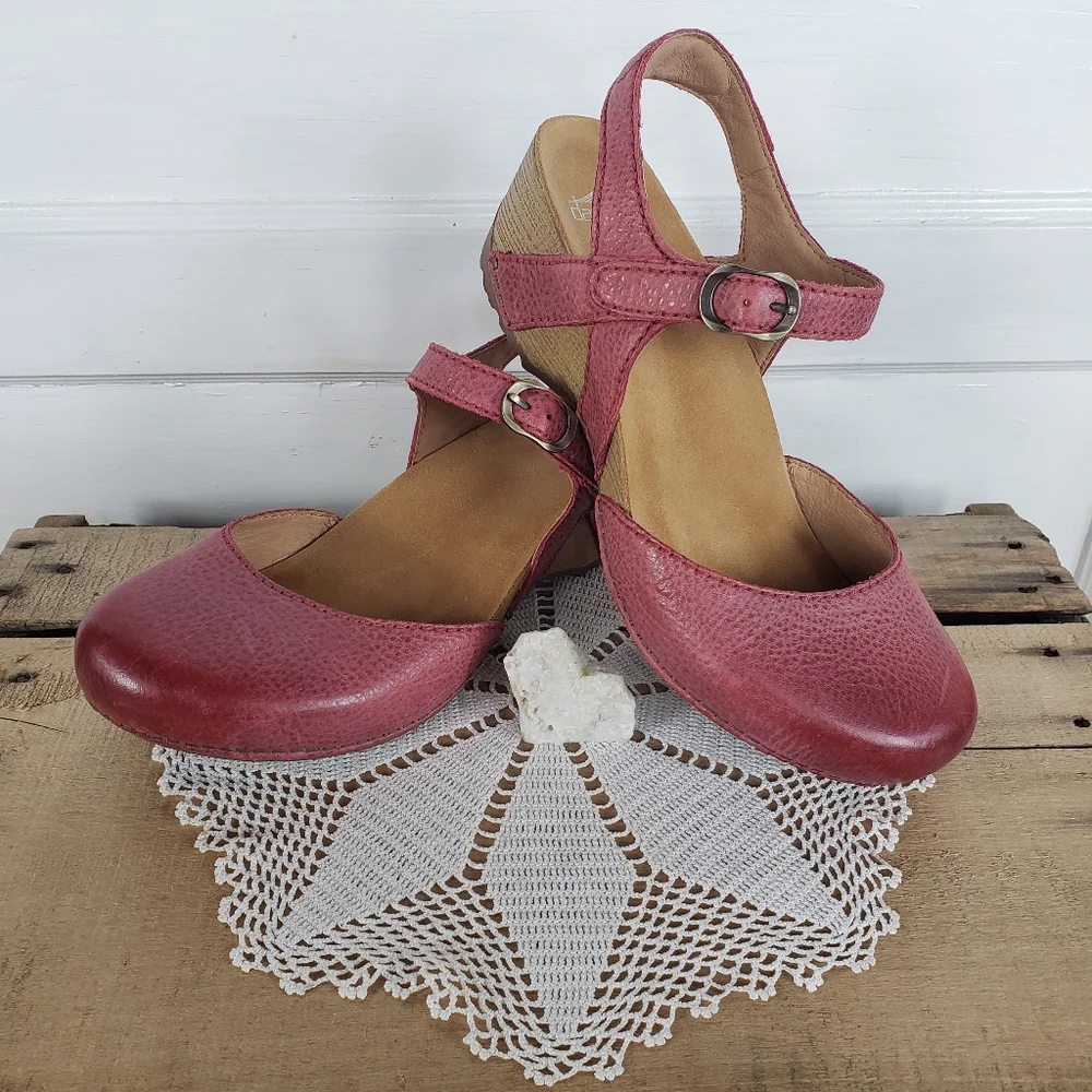 **SOLd*thankyou🌷Dansko Tiffani▪︎MaryJane Clog Sandal▪︎Coral Red Burnished▪︎EU39 - Picture 15 of 16
